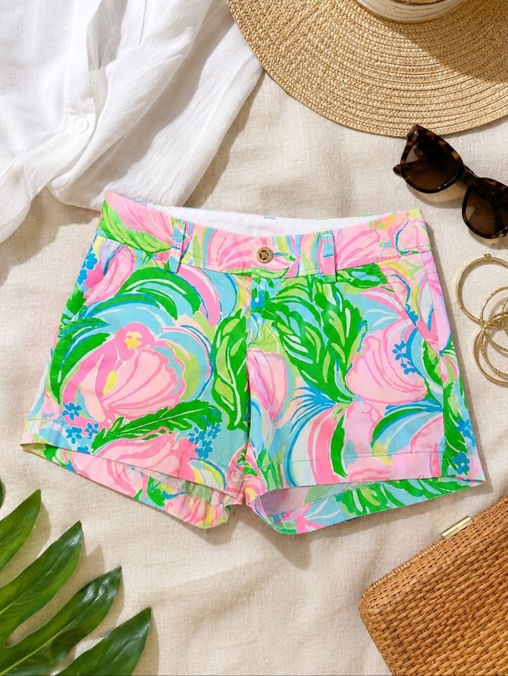 Lilly Pulitzer Callahan Shorts So Appealing Print Size 2 Pink Green Tropical